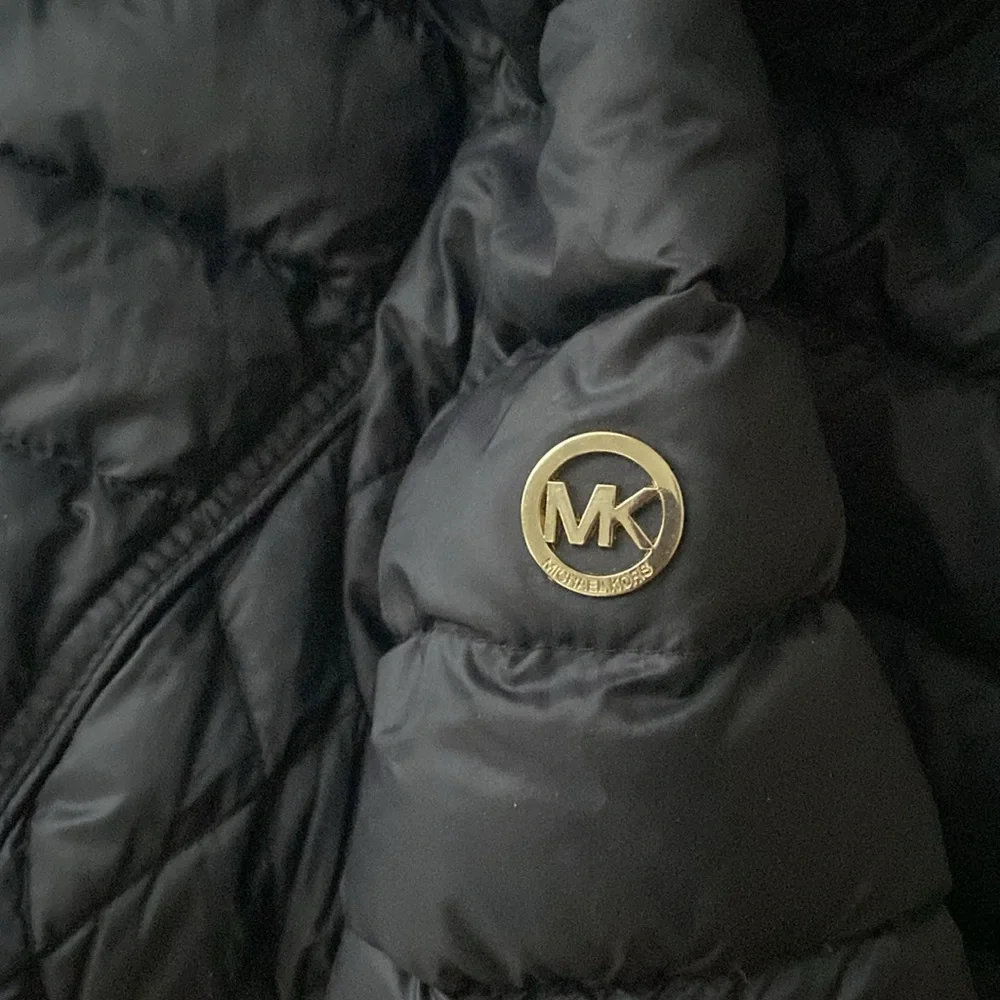 Michael Kors Down filled packable coat - Picture 7 of 10